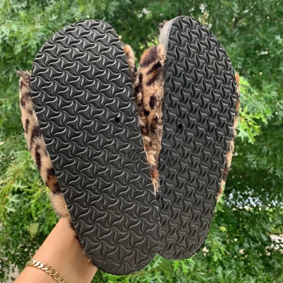 Leopard print buckle slide sandals 7./8 🐆 - Picture 2 of 7